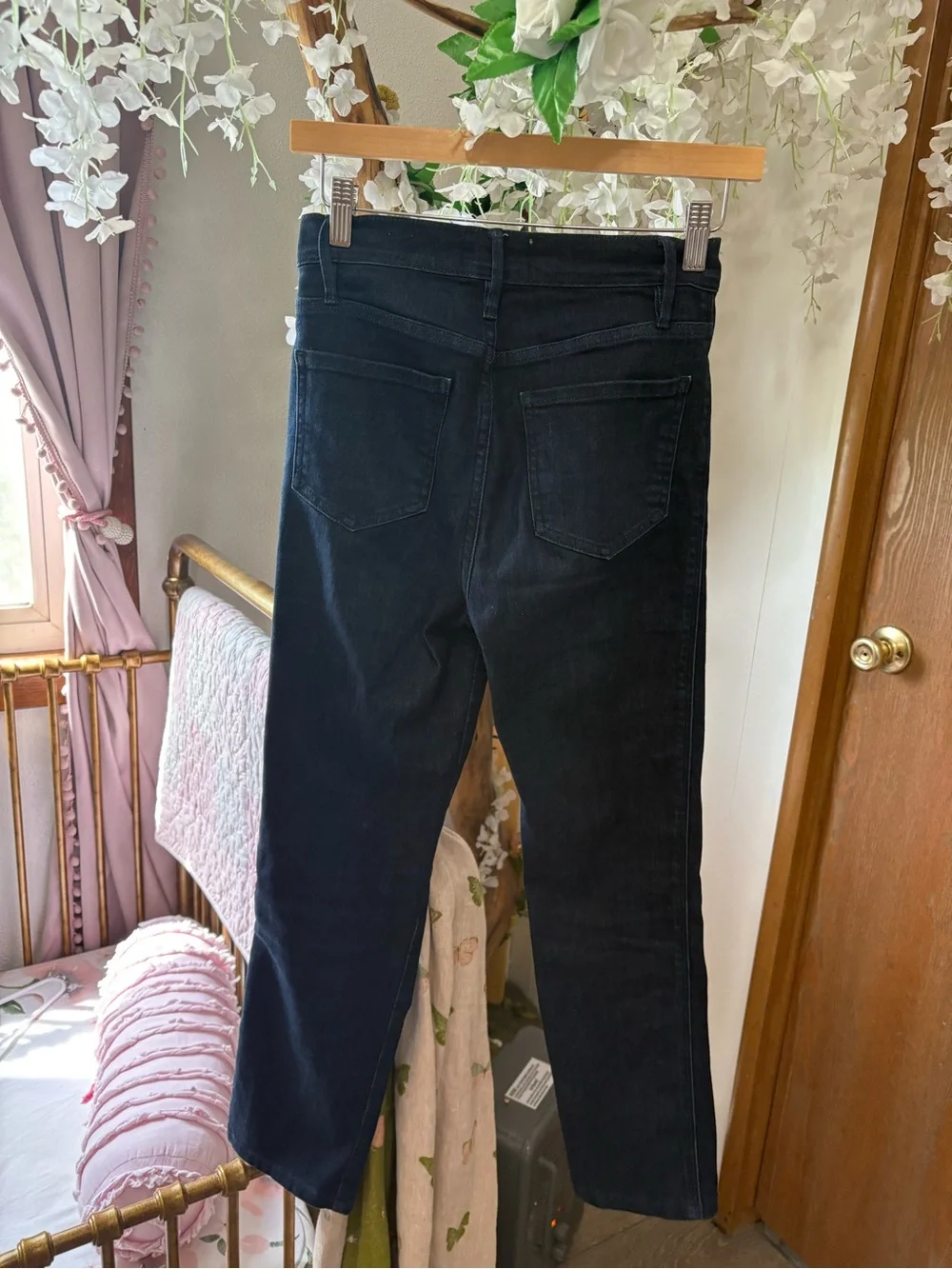 Frame Denim Slim Straight-Leg Jeans in Dark Indigo Wash - Picture 5 of 6
